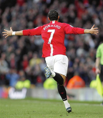 金州勇士“旋风”战术——“库有引力”的经典呈现.