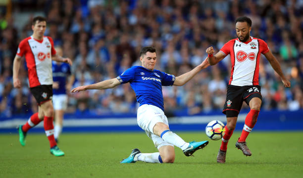 格拉斯纳：我们不应有任何负担，面对曼城需要在防守上更稳定.